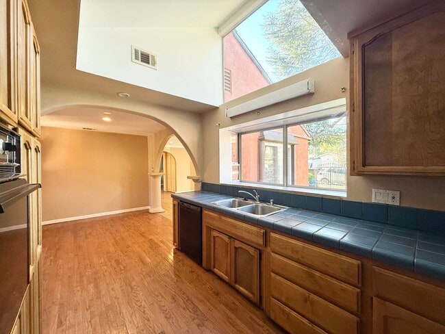 Building Photo - 16160 Keith Way