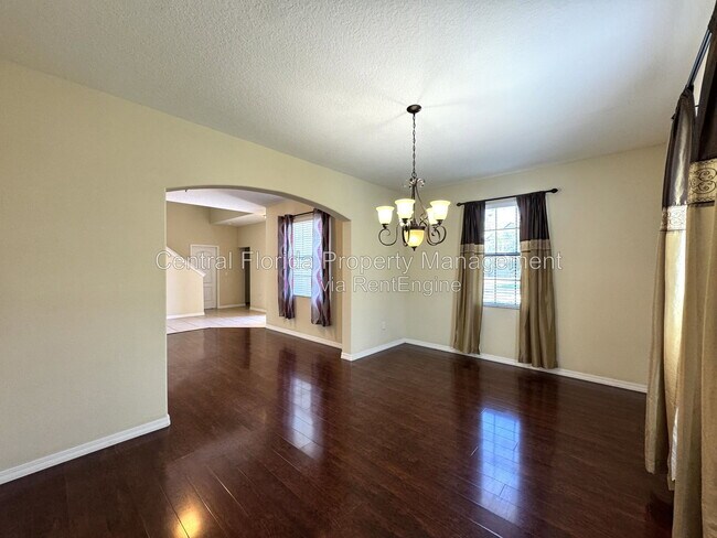 Building Photo - 2890 Spring Breeze Way