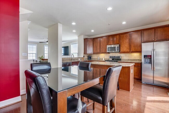 Building Photo - 4521 Scarlet Oak Ln