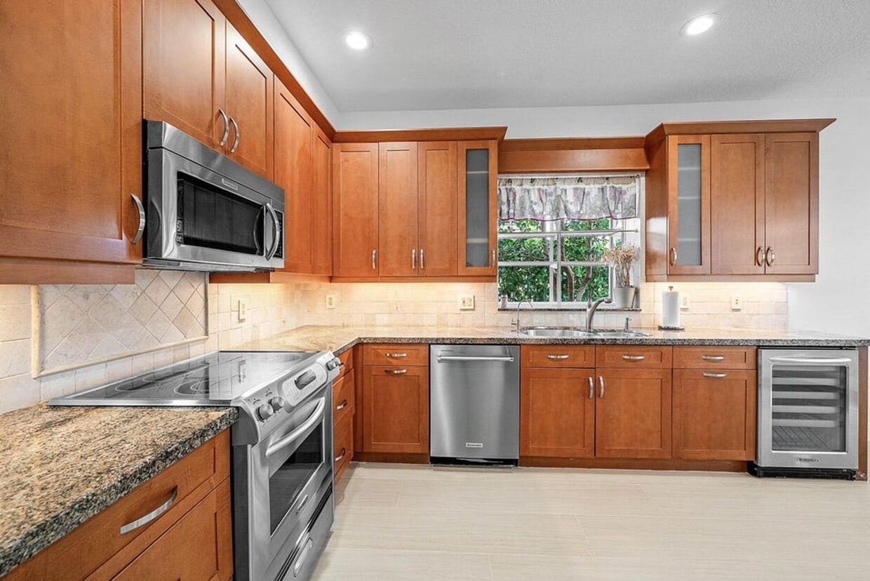 Photo - 5855 NW 42nd Way, Boca Raton, FL 33496