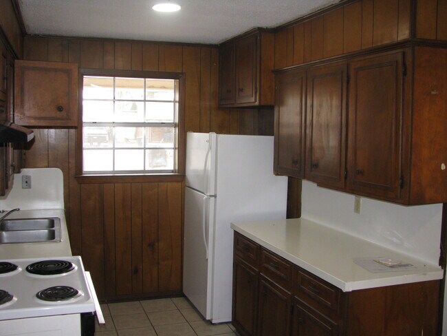 Foto del edificio - 9209 Great Smokey Ave