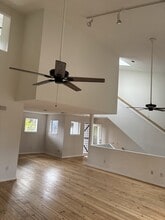 Building Photo - 2909 Albany St