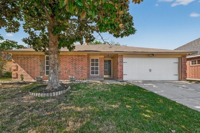 Foto del edificio - 1407 Somercotes Ln