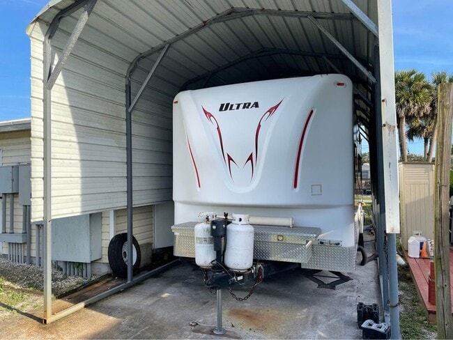 Photo - 5250 US-441 House