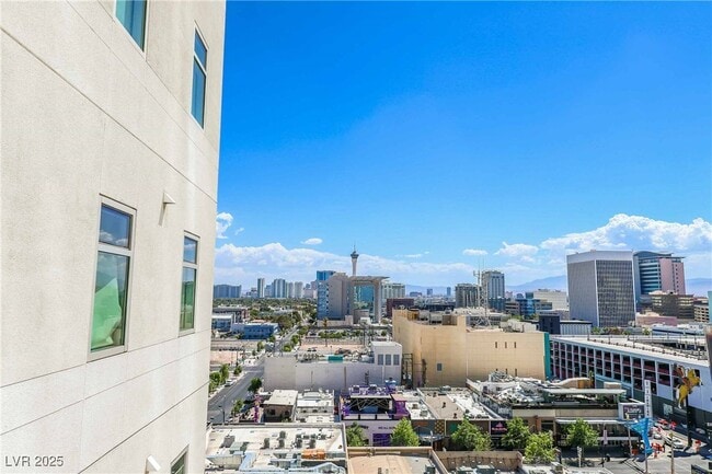 Foto del edificio - 150 S Las Vegas Blvd