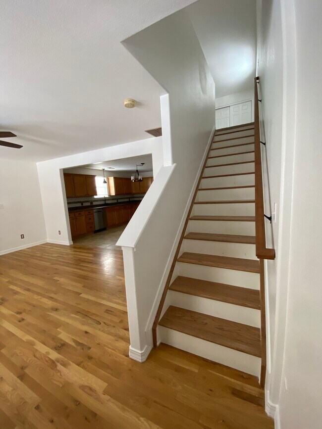 Entry Way - 2905 W Platte Ave House