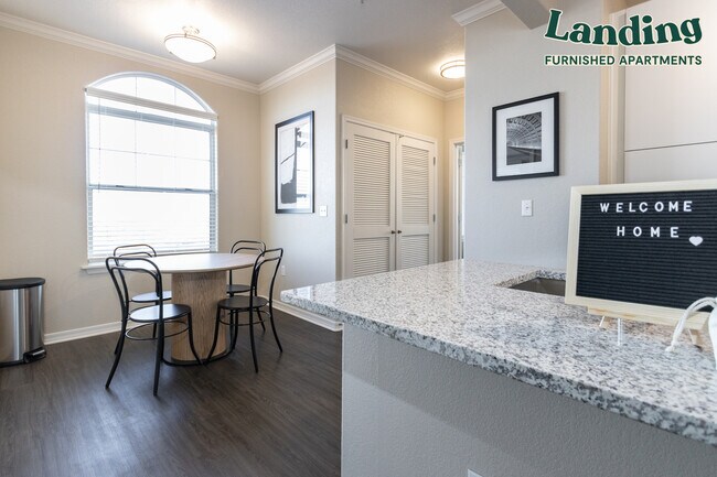 Building Photo - 1304 S 105th Pl