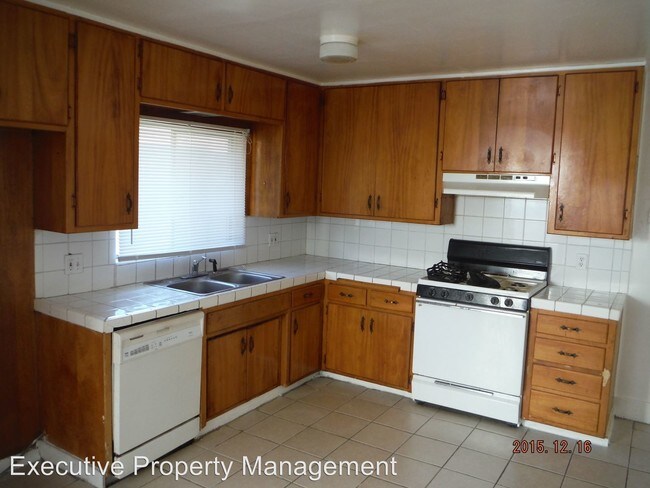 Building Photo - 222 Moneta Ave