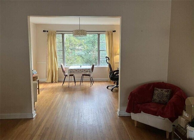 Foto del edificio - 1515 Beech Valley Way NE