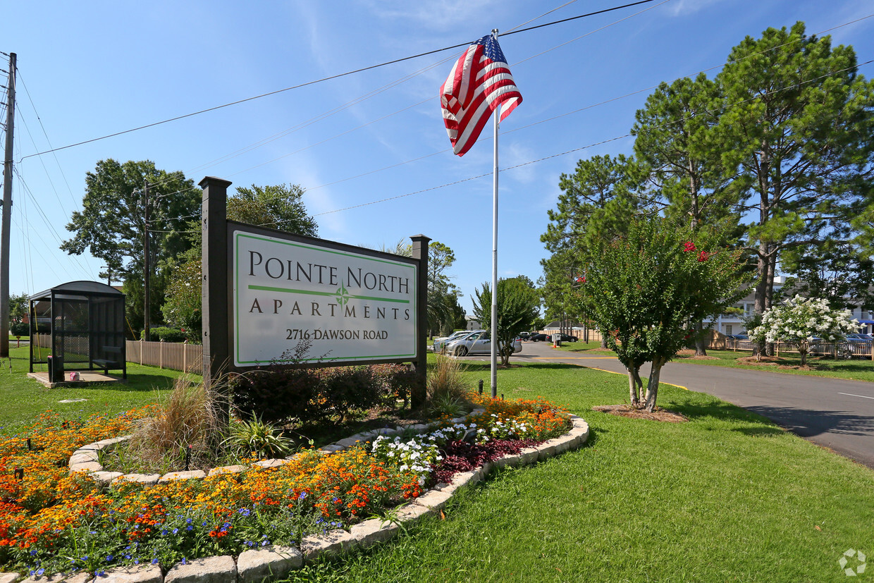 Foto principal - Pointe North Apartments