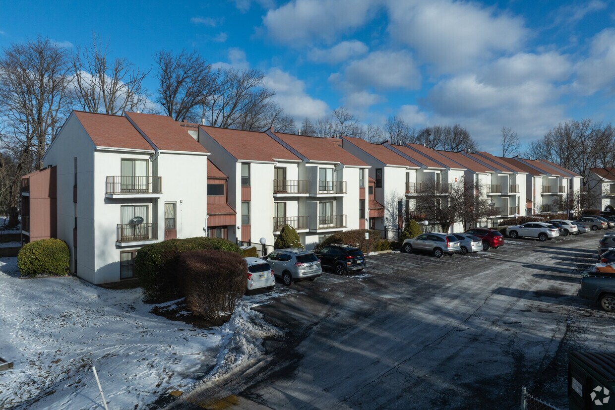 Foto del edificio - Carousel Station Condominiums