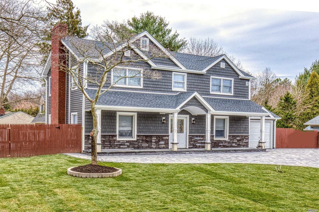 Primary Photo - 22 Wrana Ln