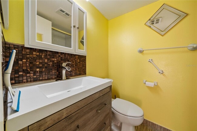 Building Photo - 5428 Larchmont Ct