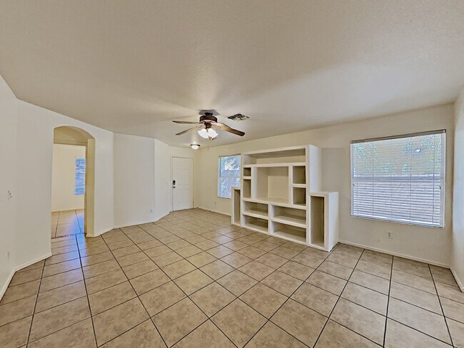 Foto del edificio - 14333 N 153rd Dr