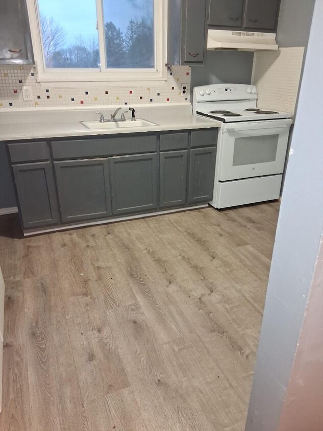 Foto del edificio - 79 Yaun Ave