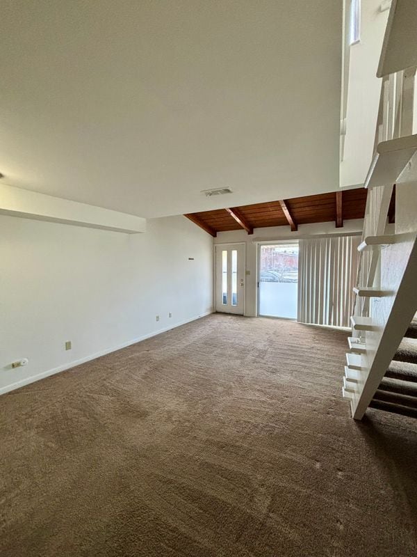 Building Photo - 11 Gloucester Ave