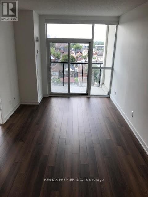 Building Photo - 1603 Eglinton Ave W