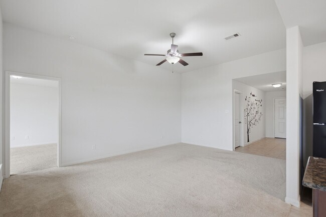 Building Photo - 1069 Mule Ridge Dr