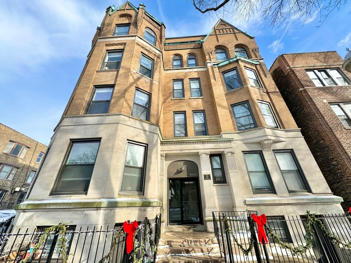 3435 N Elaine Pl, Chicago, IL 60657 House Rental in Chicago, IL