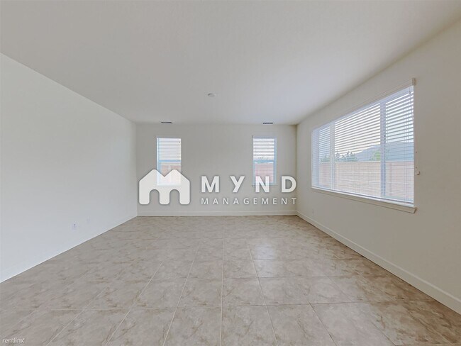 Foto del edificio - 4 br, 3 bath House - 9760 Quartette Dr