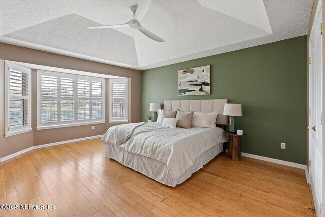 Foto del edificio - 12082 Brandon Lake Dr