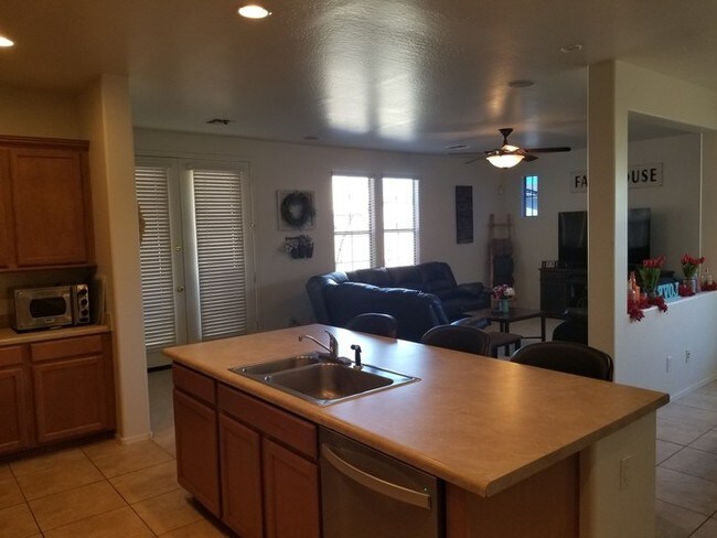 Foto del edificio - 20606 W Lost Creek Dr