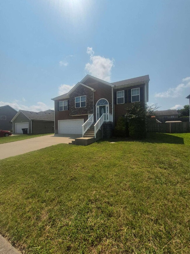 Building Photo - 1351 Freedom Dr