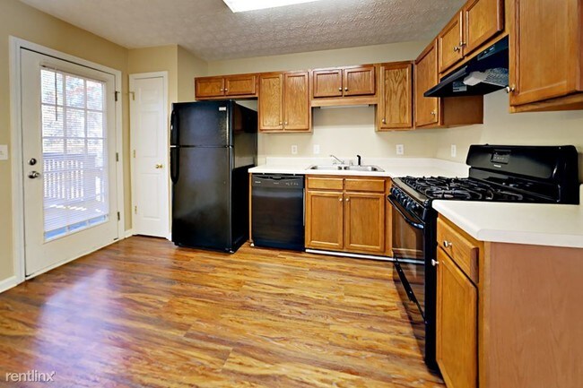 Building Photo - 78 Paradise Ln