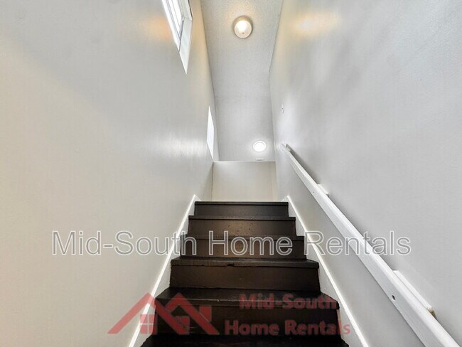 Foto del edificio - 3569 Douglass Ave
