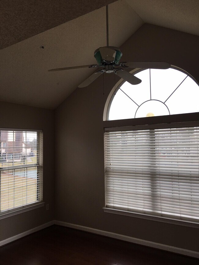 Building Photo - 14124 Bowsprit Ln