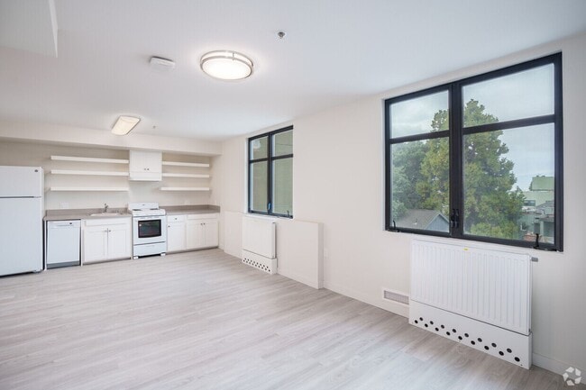 Interior Photo - Helios