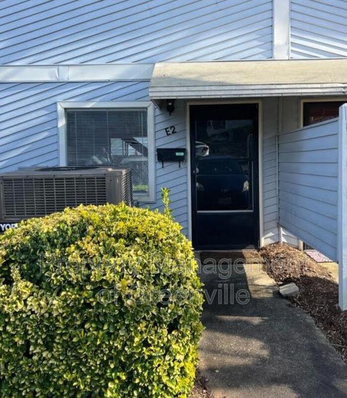 Foto principal - 3706 E North St