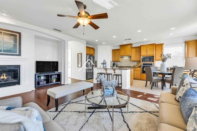 Building Photo - 3 br, 2 bath House - 2065 Larkstone Pl