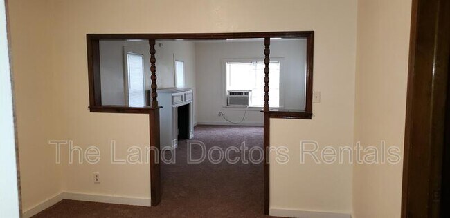 Foto del edificio - 523 E 7th St
