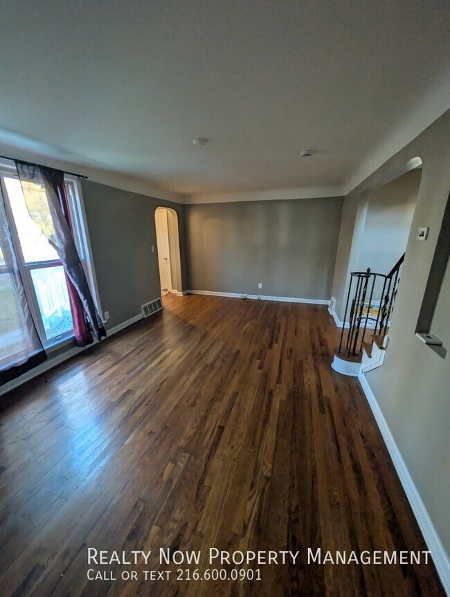 Foto del edificio - 14804 Rockside Rd