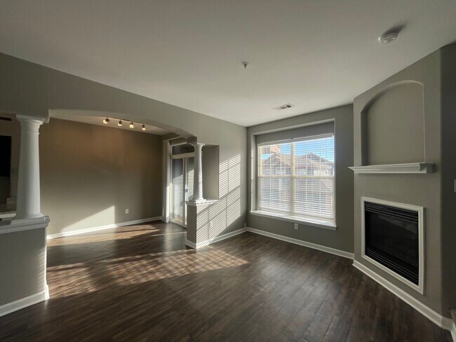 Foto del edificio - 2000 Taylor Ave