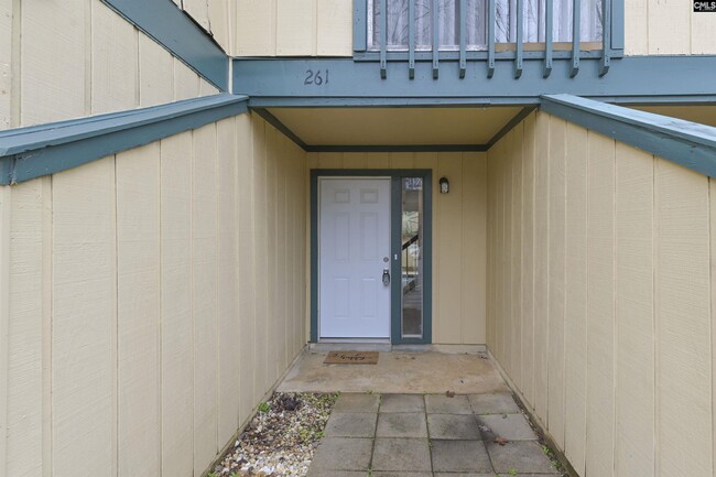 Building Photo - 261 Timber Ct