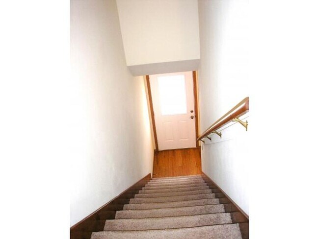 Foto del edificio - 20316 Skyview Dr