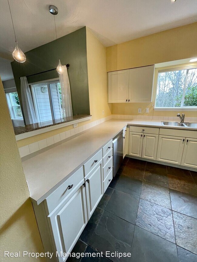 Foto del edificio - 1 br, 1.5 bath House - 2965 142nd Pl SE Ap...