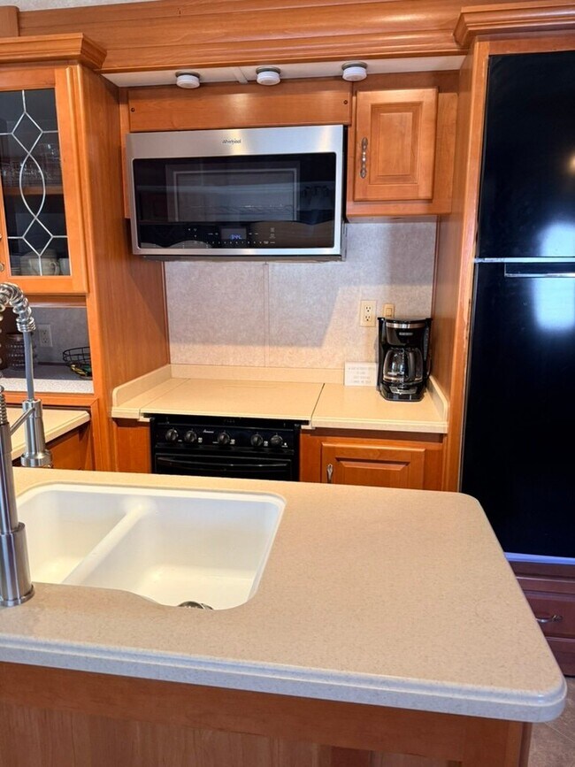 Foto del edificio - 7560 Chelsea Rd