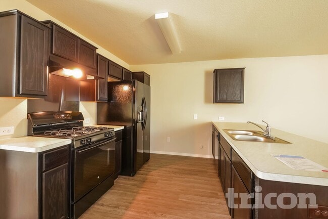 Building Photo - 5118 Everett Loop