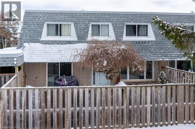 Building Photo - 14 Williamsburg Rd