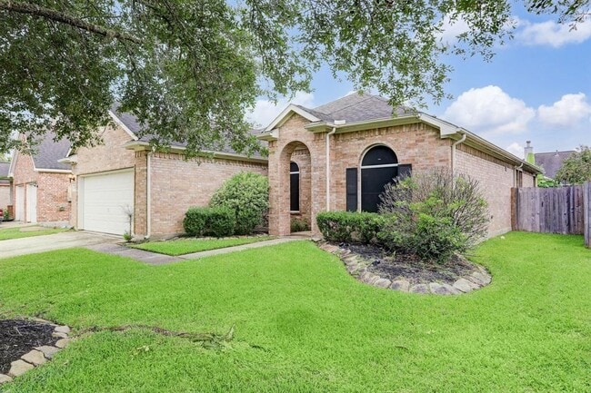 Foto del edificio - 5122 Arborwood Dr