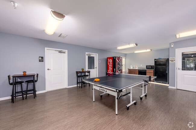 Community Room - The Annex of Columbus