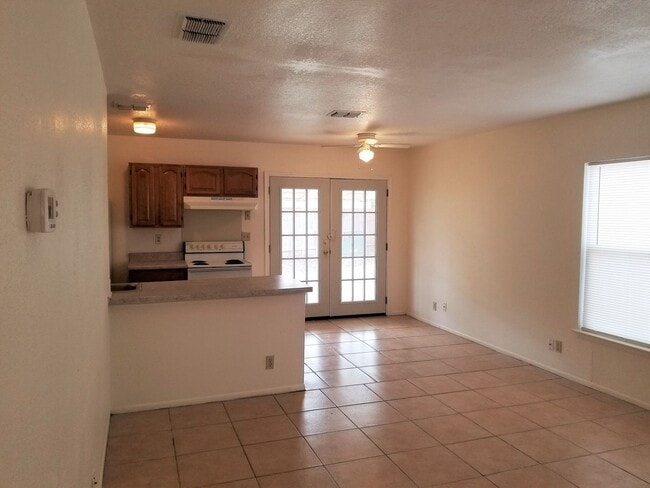 Foto del edificio - READY FOR MOVE-IN 410/Marbach!