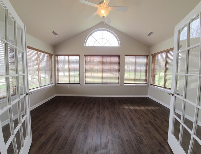 Building Photo - N70W15476 Amberleigh Cir