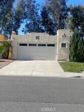 Building Photo - 738 Verona Ave