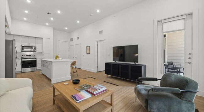 Foto del edificio - 6825 Burnet-