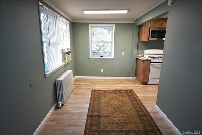 Building Photo - 70 N Woodhull Rd