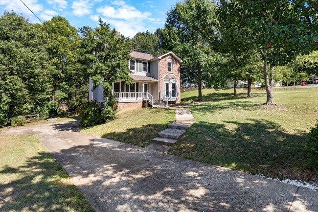 Foto del edificio - 383 Bosca Ct